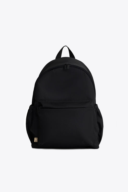 The BÉISics Backpack in Black