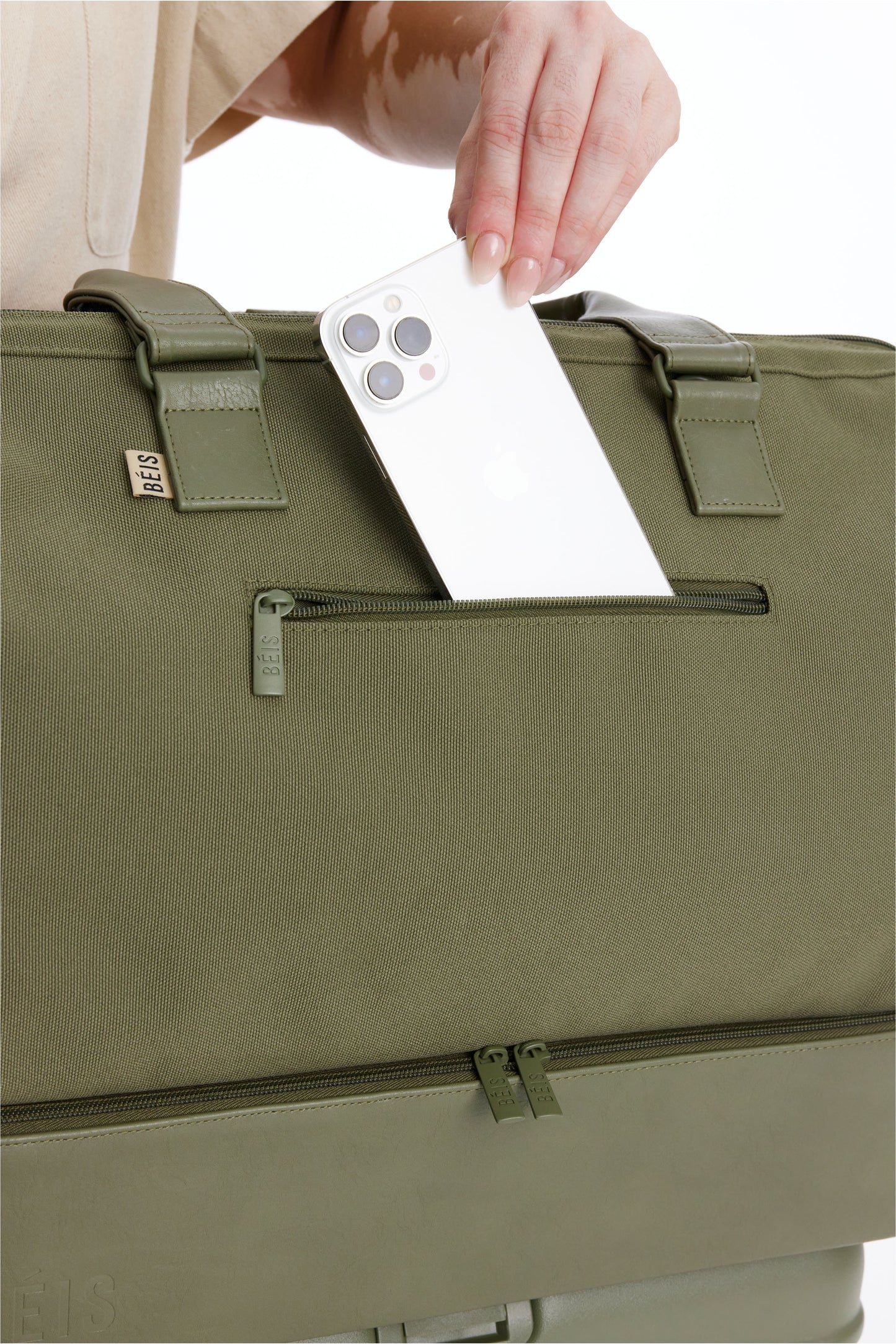 The Weekender in Olive