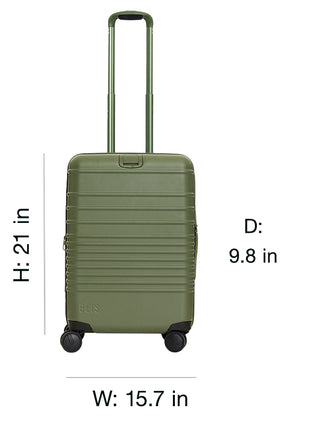 The Carry-On Roller dimensions